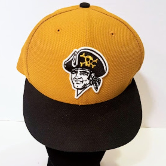 Pittsburgh Pirates Hat Cap by New Era size 7 1/8 - Picture 1 of 4